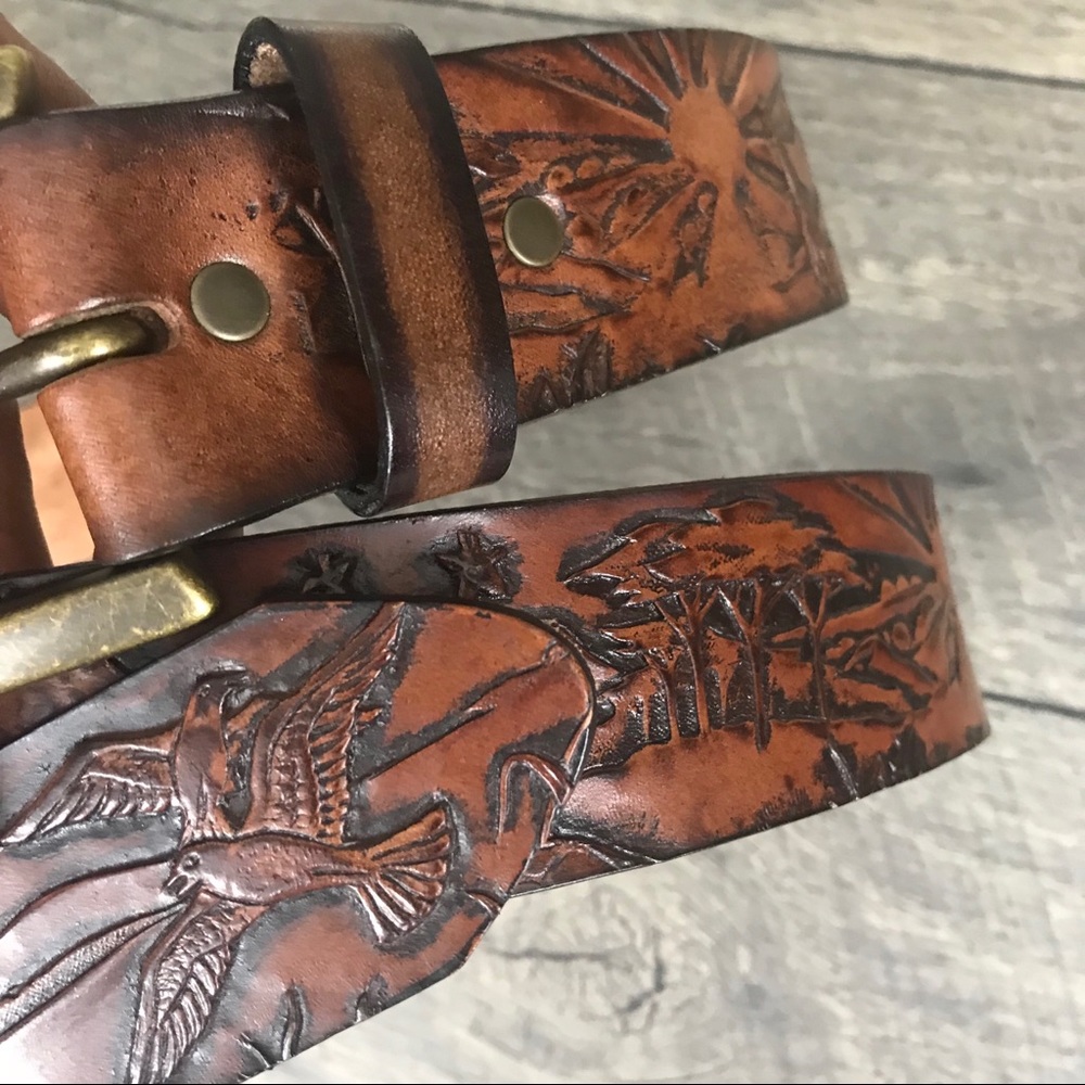 SOLD Orvis Wildlife Belt leather safari themed - Picture 2 of 4